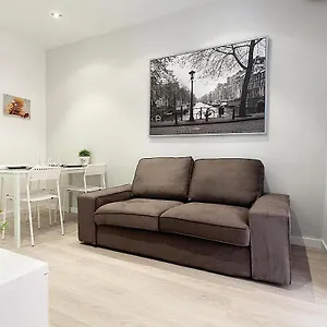 Miquel Angel - Apartments & One With Private Terrace Barcelona